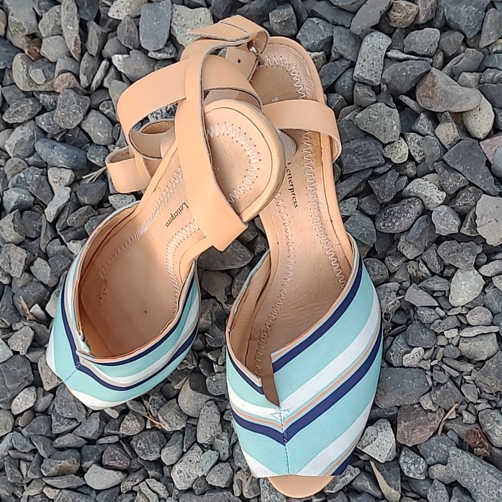 Like New, Anthropologie "Pilcro and the Letterpress" Retro Style Sandals